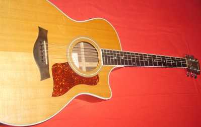 Foto: Sells Guitarra e instrumento da corda TAYLOR - 414 RCE