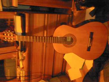 Foto: Sells Guitarra e instrumento da corda ADMIRA - CLASSIQUE