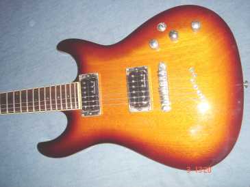 Foto: Sells Guitarra e instrumento da corda IBANEZ - IBANEZ SZ 320 BS