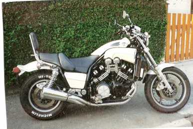 Foto: Sells Motorbike 1200 cc - YAMAHA - V MAX
