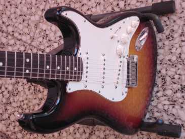 Foto: Sells Guitarra e instrumento da corda FENDER - FENDER STRATOCASTER VG