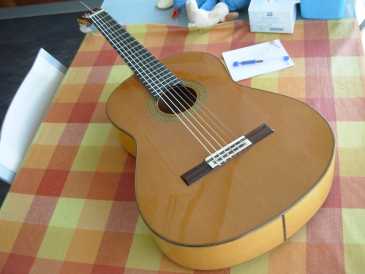 Foto: Sells Guitarra e instrumento da corda VALERIANO BERNAL - MAESTRO