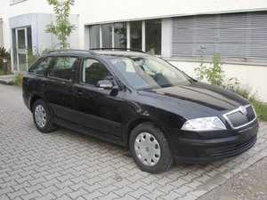 Foto: Sells Carro SKODA - OCTAVIA