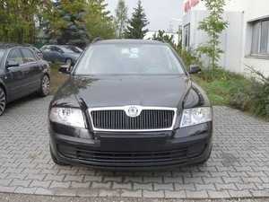 Foto: Sells Carro SKODA - OCTAVIA