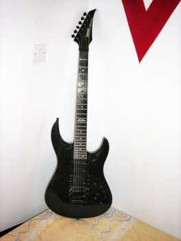 Foto: Sells Guitarra e instrumento da corda YAMAHA - RGX 1212 A