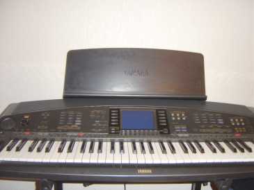 Foto: Sells Piano e synthetizer YAMAHA - YAMAHA PSR-8000