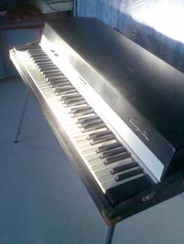 Foto: Sells Piano e synthetizer FENDER - PIANO FENDER RHODES MARK 1 73 NOTES