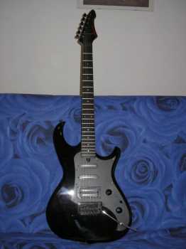 Foto: Sells Guitarra e instrumento da corda ARIA - ARIA PROII