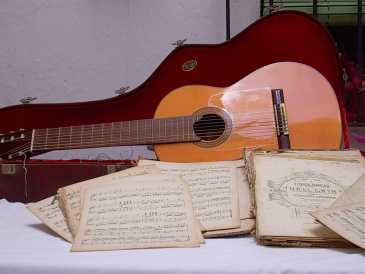 Foto: Sells Guitarra e instrumento da corda VALERIANO BERNAL - UNICA EN SU GENERO